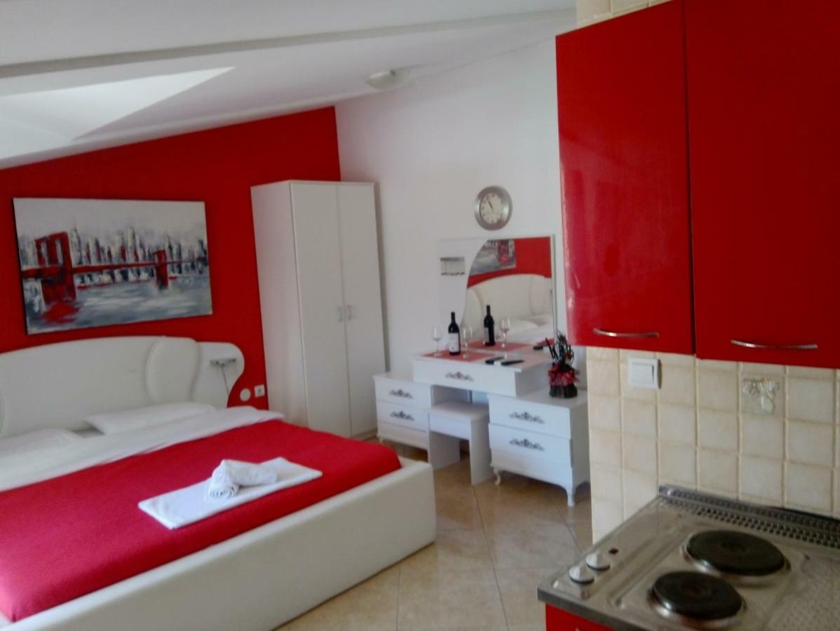 Apartmani M Herceg Novi Exterior photo